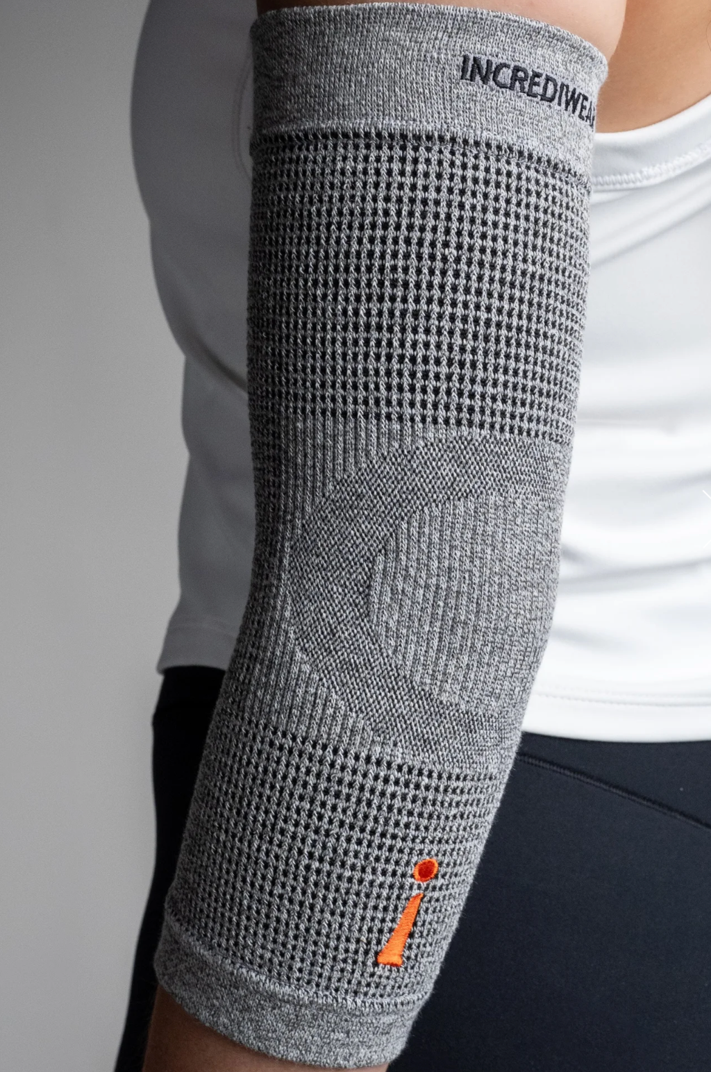Incrediwear Elbow Sleeve